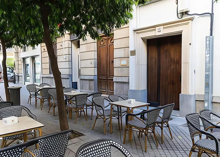 Center Monumental Apartment *